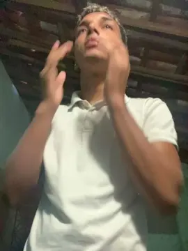 Cam4 Free Live Porn of Vini18cm_novin