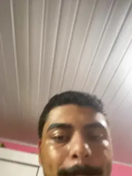 Cam4 Live Porn of luxuryjared
