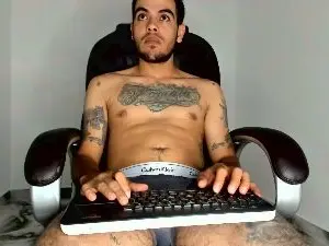 Cam4 Sex Chat of Mikee_scooth