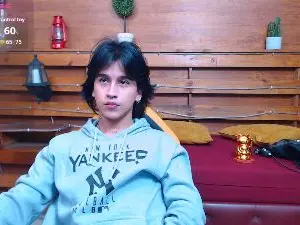 Cam4 Free Porn Cam of alex_474