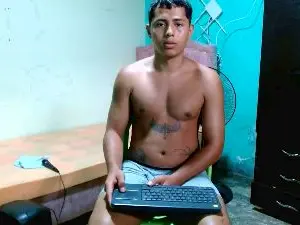 Cam4 Watch Live Sex Cams of Lil_condor_bby1