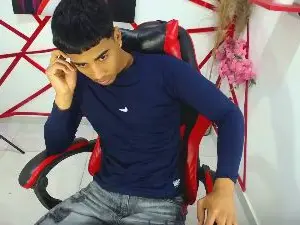 Cam4 Live Porn of Oliver_Parker