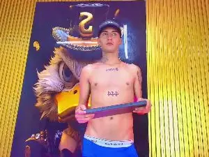 Cam4 Private Sex Chat of angel_boyxxx
