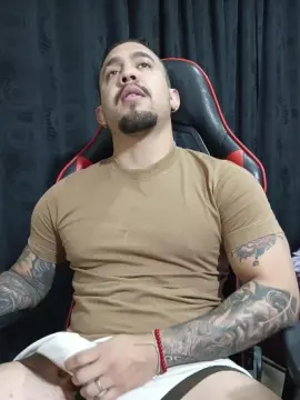 Cam4 Sex Chat of Im_massimo777