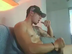Cam4 Live Sex Cam of alejo1295_