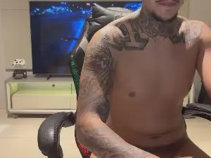 Cam4 Free Porn Cam of Real_ARens