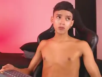 Chaturbate Live Porn of billy_stars