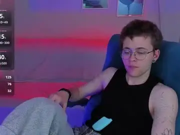 Chaturbate Live Sex Cam of tomas_norton