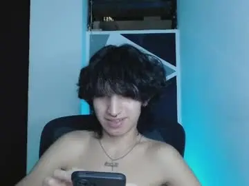 Chaturbate Live Sex Cam of littlextrem
