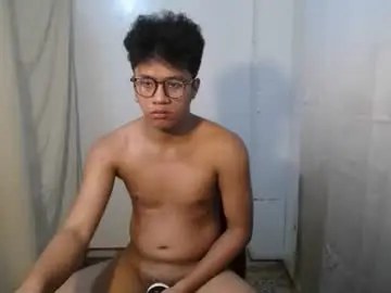 Chaturbate Watch Live Sex Cams of naughtyhot_star19