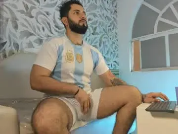 Chaturbate Live Sex Cam of bear_mao_