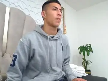 Chaturbate Live Sex of mr_porn_9