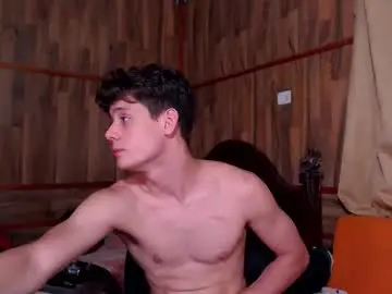 Chaturbate Live Sex Cam of powertwinky