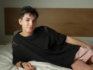 Chaturbate Adult Webcams of mattyaiden