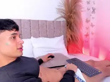 Chaturbate Live Sex Cam of axel_cody_