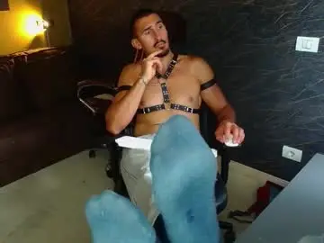 Chaturbate Watch Live Sex Cams of gradycruz