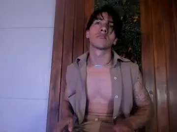 Chaturbate Live Porn of andyjoy_