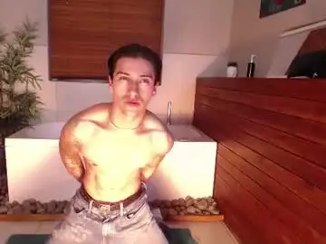 Chaturbate Live Porn of andyjoy_
