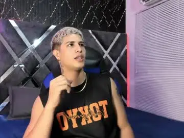 Chaturbate Live Sex of iron_king7