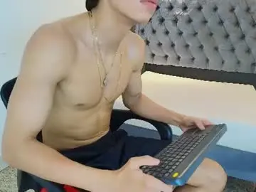 Chaturbate Live Porn of lenny_knox2