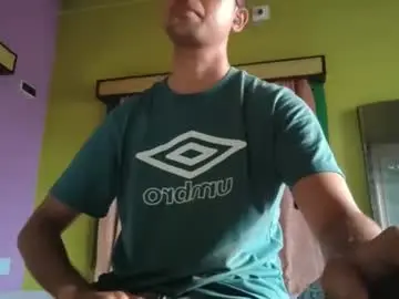 Chaturbate Live Sex Cam of fizz_04_fun