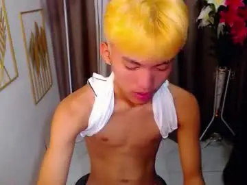 Chaturbate Watch Live Sex Cams of jemart_urnaughtboy