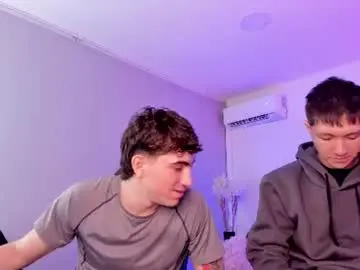 Chaturbate Live Sex of handsomeboys19