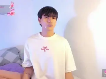 Chaturbate Nude Webcam of ale_aurarashii