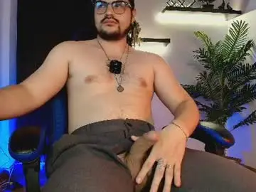 Chaturbate Free Porn Cam of derek_vow
