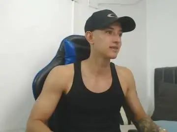 Chaturbate Free Porn Cam of jake_shadow14