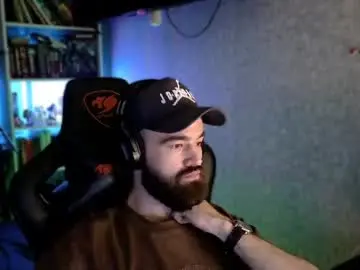 Chaturbate Live Sex Cam of _serious_man