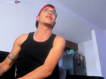Chaturbate Adult Video Chat of andrewayne_