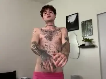 Chaturbate Live Sex Cam of prettyboyszn