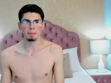Chaturbate Adult Video Chat of maxfoox