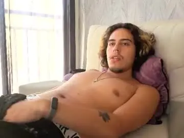 Chaturbate Watch Live Sex Cams of edward_51