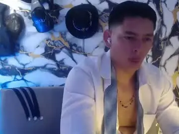 Chaturbate Live Sex of hiroshi_shen2