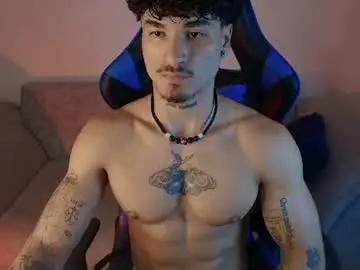 Chaturbate Live Sex Cam of thomas_fit1