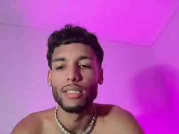 Chaturbate Live Sex Cam of thiagoferreti_