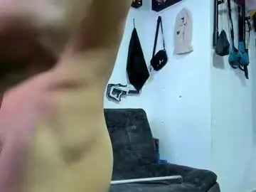 Chaturbate Live Porn of bradley_strong_