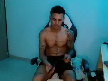 Chaturbate Free Porn Cam of master_hot777