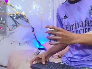 Chaturbate Free Live Porn of angelic_tay
