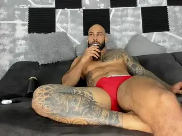 Chaturbate Best live sex cam show of leonidas_k18