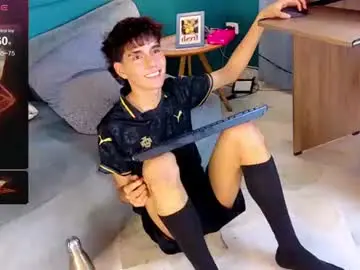 Chaturbate Sex Cam of christopher_robin4