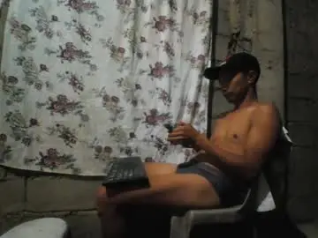 Chaturbate Live Sex Cam of raffyhardcock4u