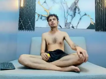 Chaturbate Sex Cam of ronny_steell2
