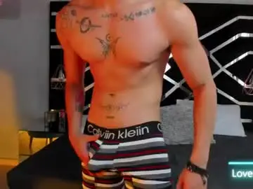 Chaturbate Live Sex Cam of jaytaylorr