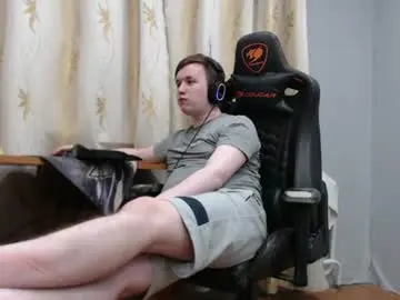 Chaturbate Watch Live Sex Cams of iliaskrisloveee