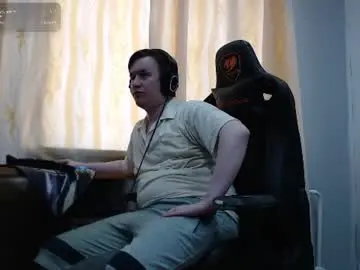 Chaturbate Watch Live Sex Cams of iliaskrisloveee