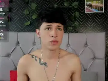 Chaturbate Live Porn of axel_evanss