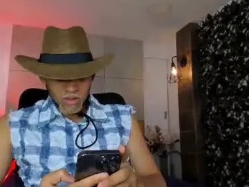 Chaturbate Sex Chat of bento_fox